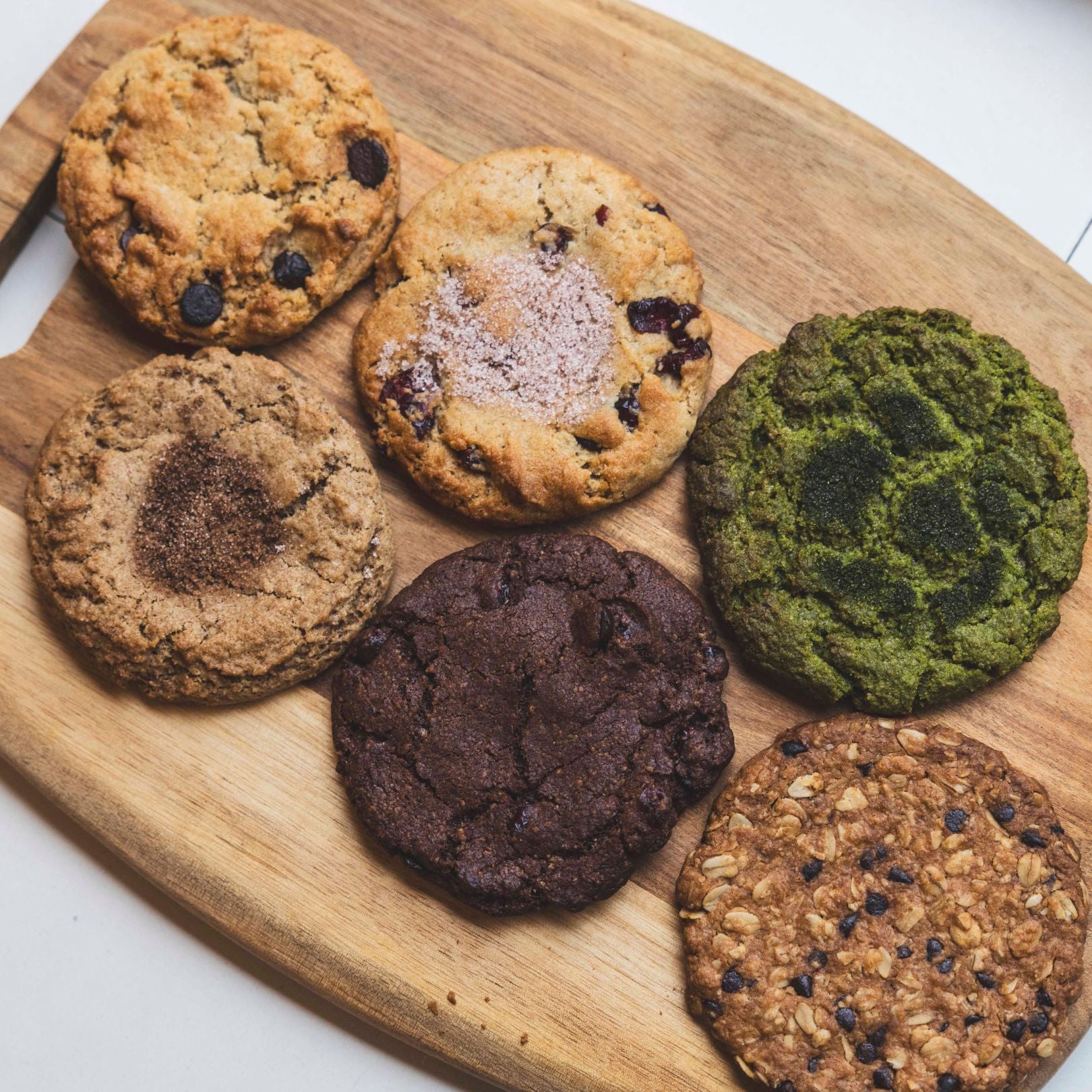 Chocolate cranberry (vegan cookie)